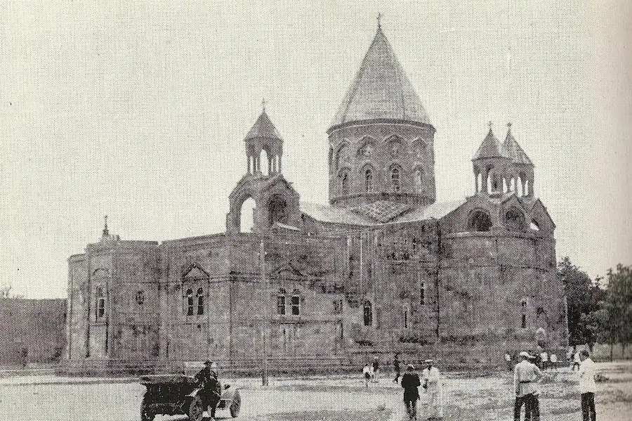کلیسای جامع اچمیادزین
